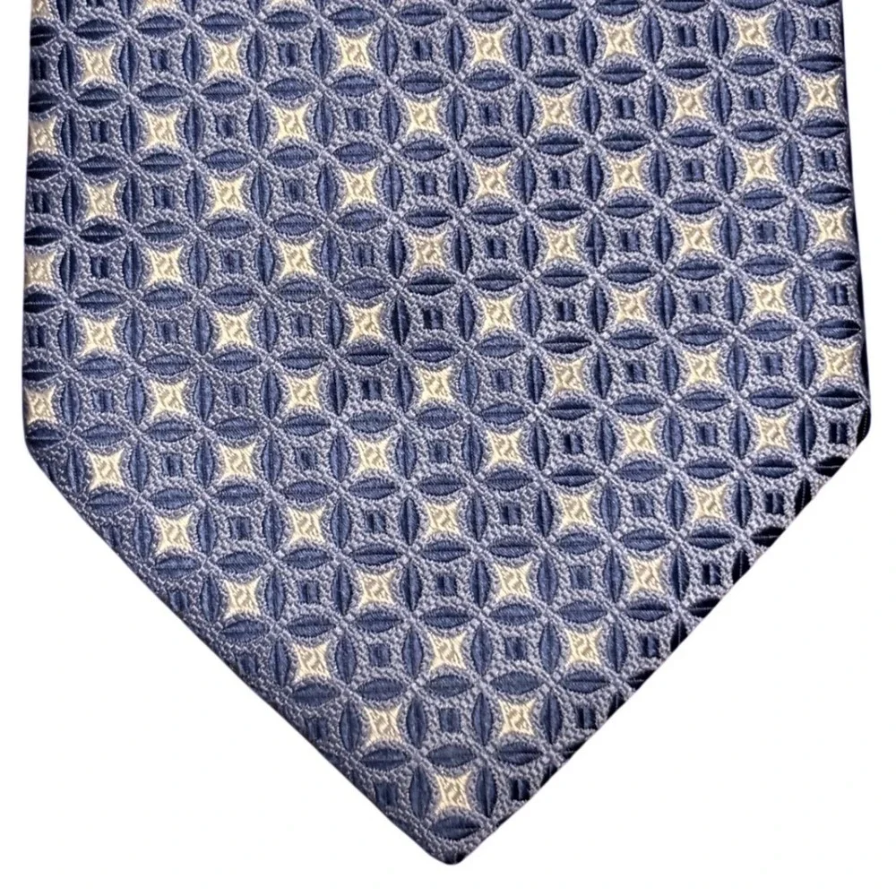 Jones New York Mens Blue White Geometric‎ Medallion 100% Silk Necktie USA Made